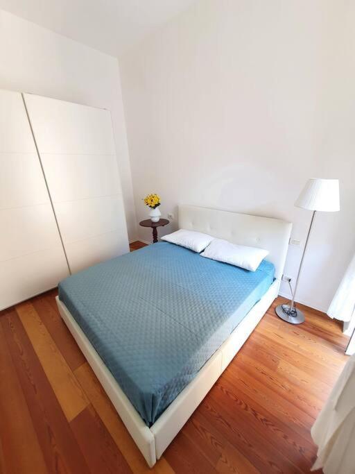 Daisy Apartment - City Center ลาสเปเซีย ภายนอก รูปภาพ
